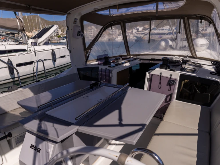 Vermietung Segelboot Bénéteau mit Führerschein