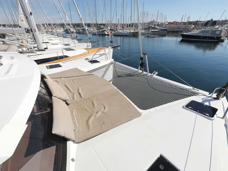 Katamaran mieten in Trogir - Fountaine Pajot Lucia 40