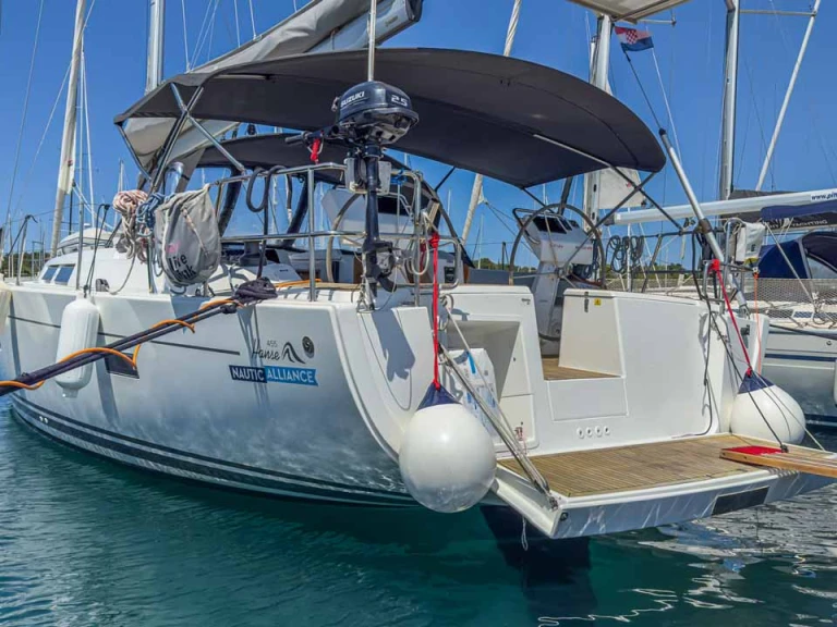 Boot mieten Pula günstig Hanse 455