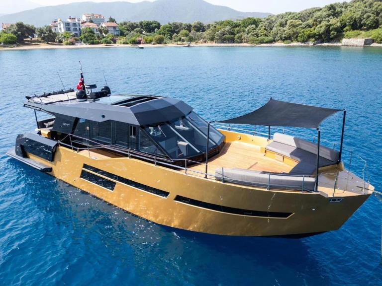 Motorboot mit oder ohne Skipper Custom Made mieten in Göcek
