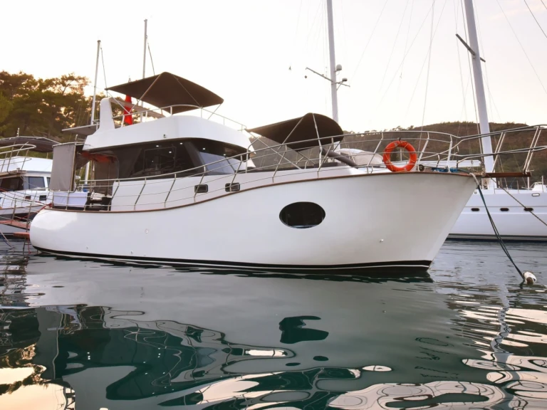 Motorboot mieten in Göcek - Custom Made Custom made