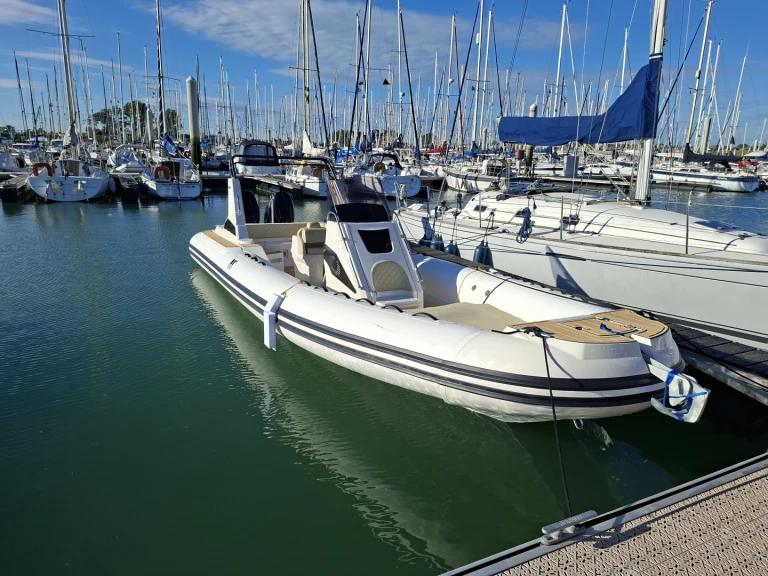 Schlauchboot mit oder ohne Skipper Tiger mieten in Sainte-Maxime