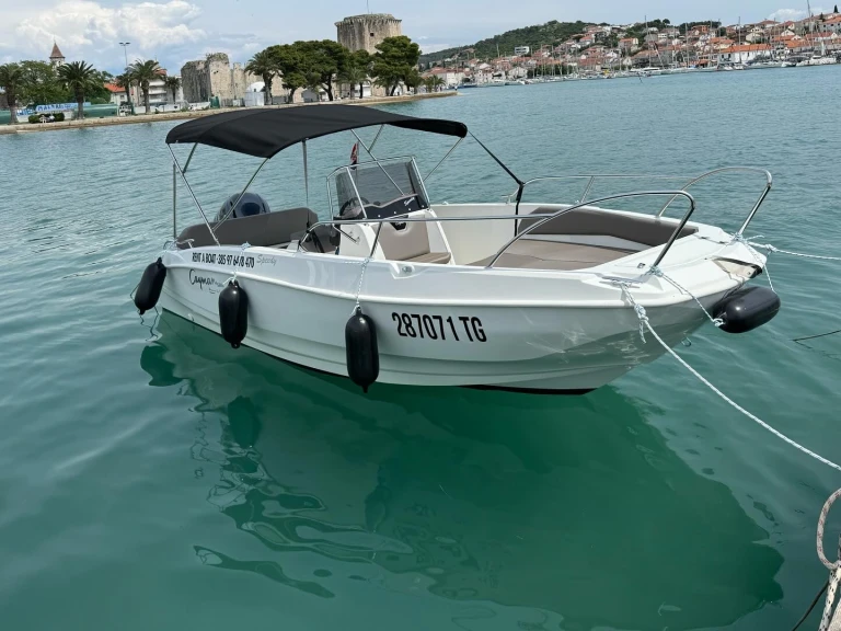 YachtCharter in Trogir - speedy Cayman 585 auf SamBoat