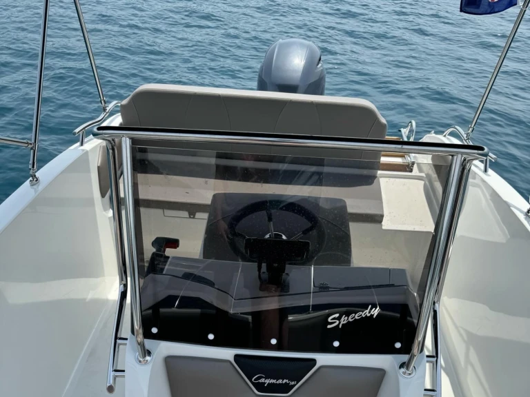 Bootsverleih speedy Cayman 585 Trogir Samboat