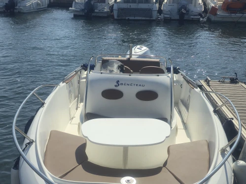 Motorboot mieten in Ayguade-Ceinturon - Bénéteau Flyer 650 Open
