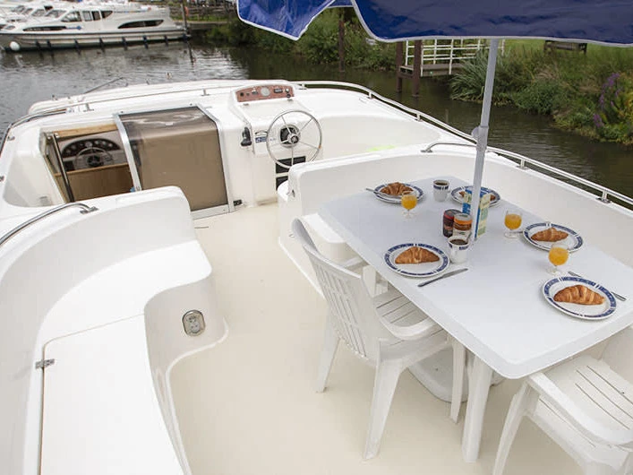Boot mieten Homps günstig Grand Classique