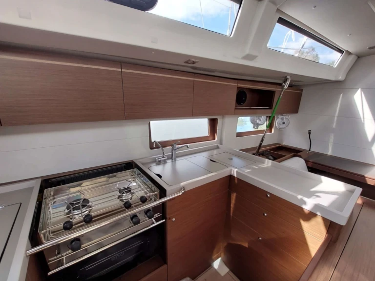 Segelboot mieten in Lavrion - Bénéteau Oceanis 51.1
