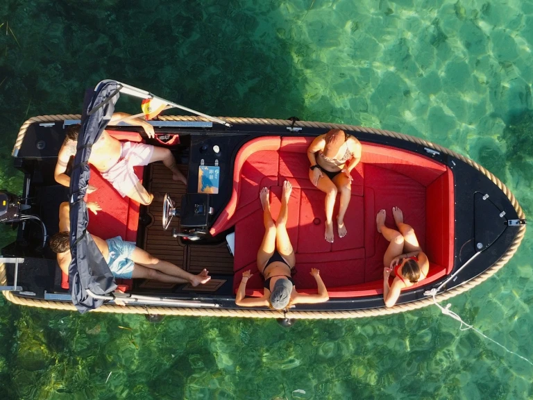 Motorboot mit oder ohne Skipper Silent Yachts mieten in Sant Antoni de Portmany