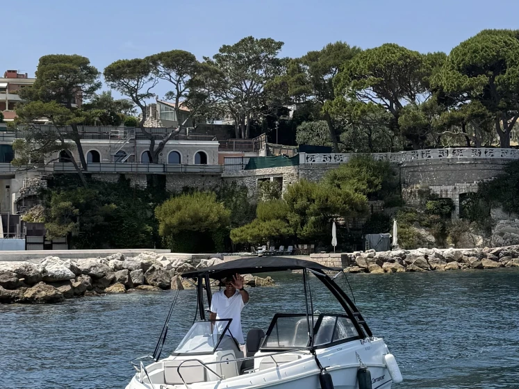 Bootsverleih Jeanneau Cap Camarat 10.5 WA Nizza Samboat