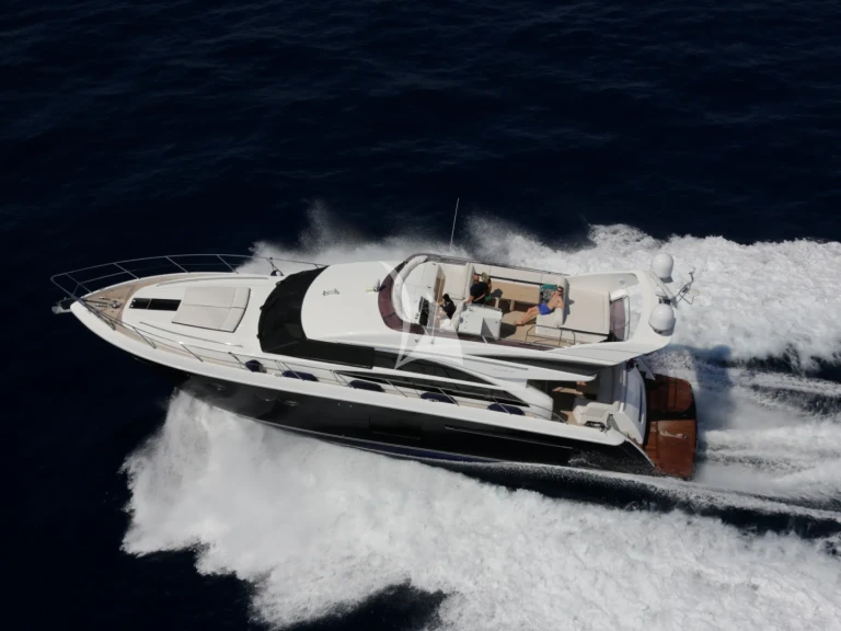 Boot mieten Beaulieu-sur-Mer günstig Princess 64 Fly