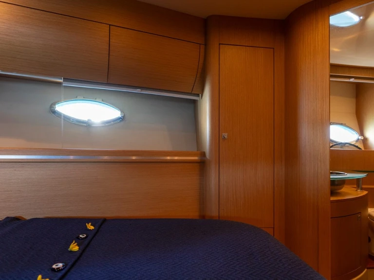 Motorboot mit oder ohne Skipper Custom Made mieten in Göcek