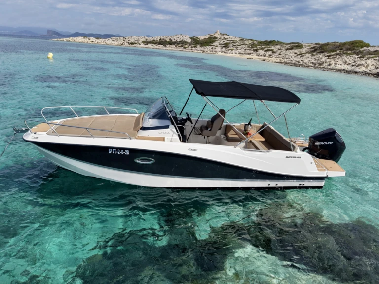 Vermietung Motorboot Quicksilver mit Führerschein
