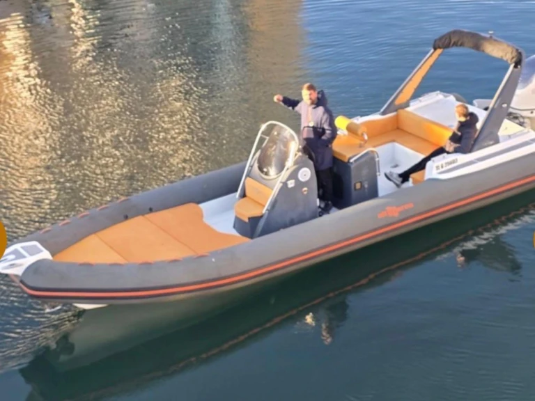 YachtCharter in Mandelieu-la-Napoule - Altamarea Wave 27 auf SamBoat