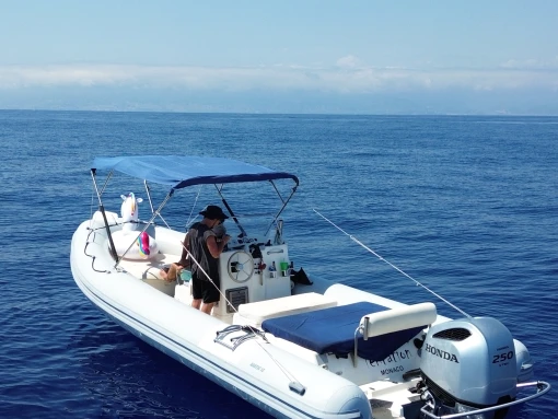 Schlauchboot mieten in Monaco-Ville zum besten Preis