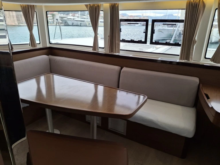 YachtCharter in Trogir - Lagoon Lagoon 42 auf SamBoat