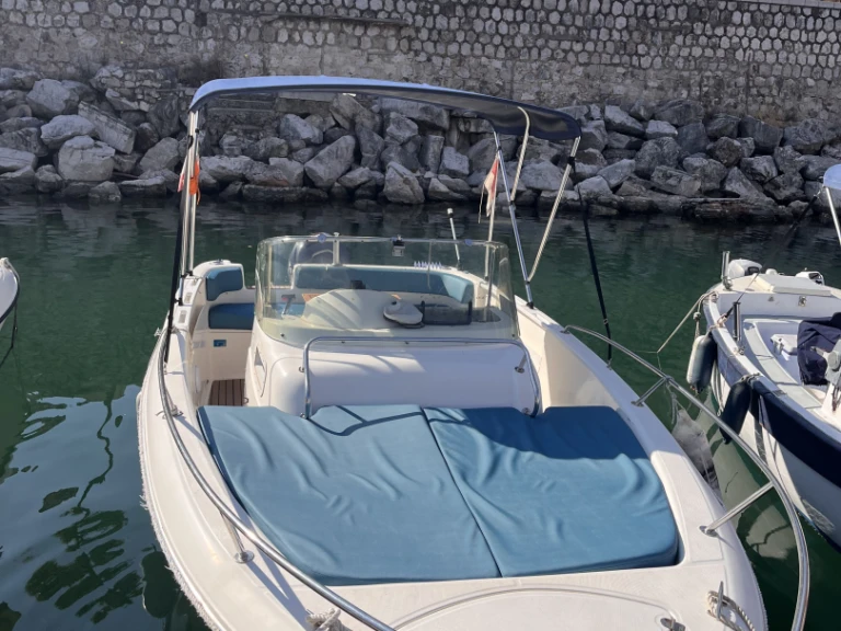 Boot mieten La Condamine günstig Azura 650 WA