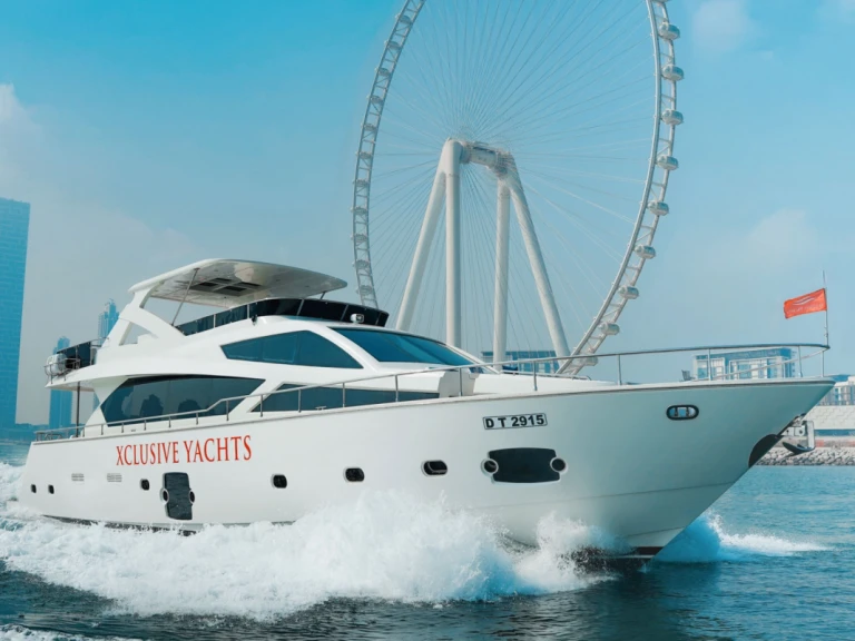 Vermietung Yacht Azimut mit Führerschein