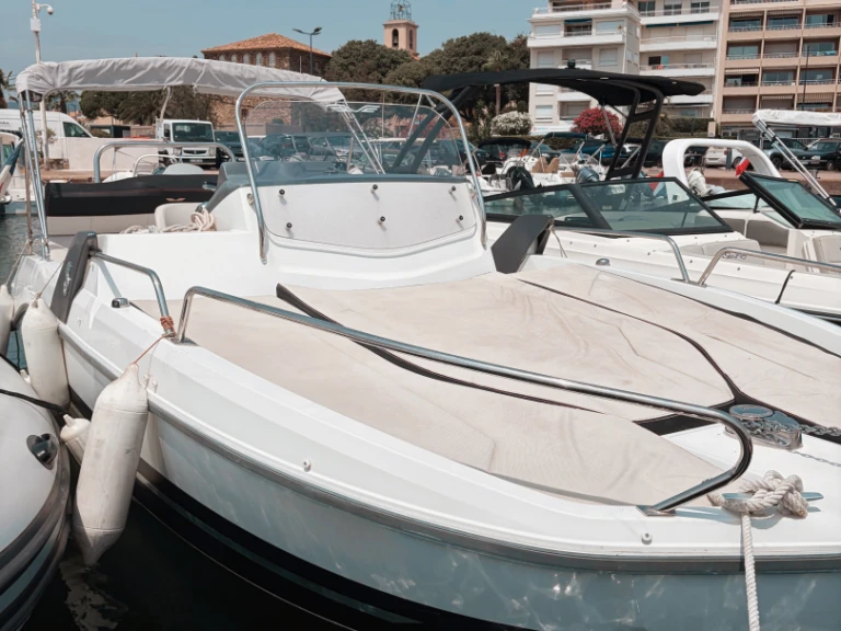 Bootsverleih Bénéteau Flyer 6.6 SUNdeck Sainte-Maxime Samboat