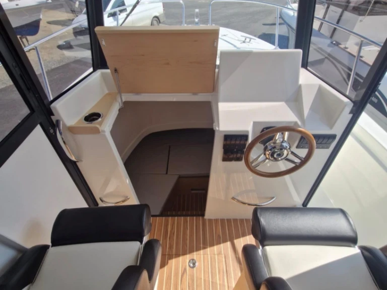 Motorboot mieten in Cherbourg-en-Cotentin - Ocqueteau Ostrea 700