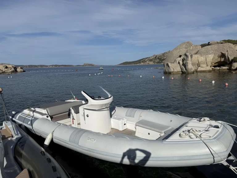 Schlauchboot mieten in Porto Turistico Palau - Pirelli P880 sport
