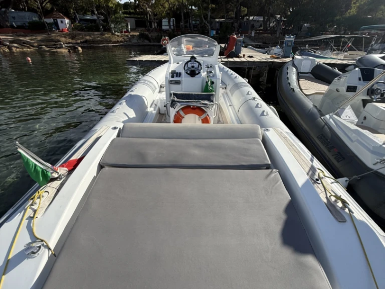 Bootsverleih Pirelli P880 sport Porto Turistico Palau Samboat