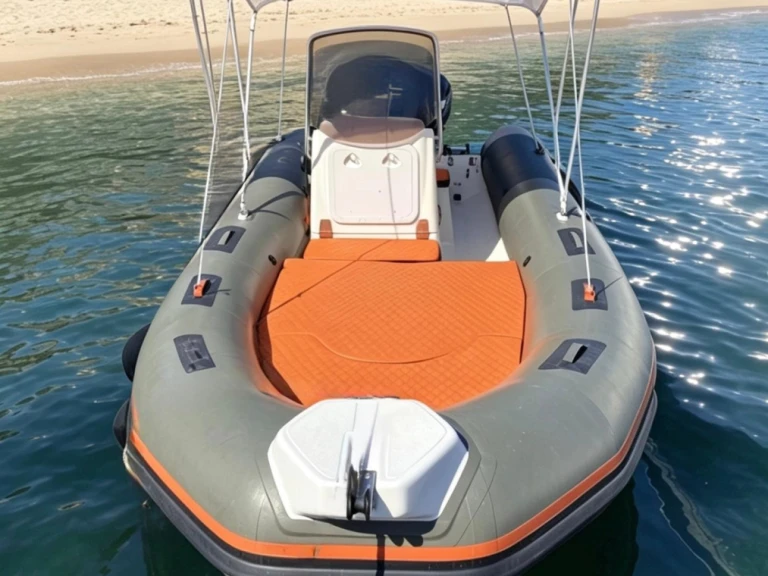 Schlauchboot mieten in Alghero zum besten Preis