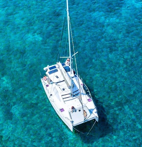 Katamaran mit oder ohne Skipper Leopard mieten in La Capte
