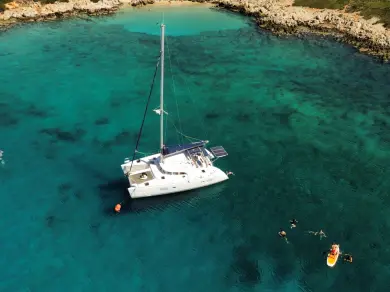 Ein Lagoon Lagoon 380 mieten in Chania