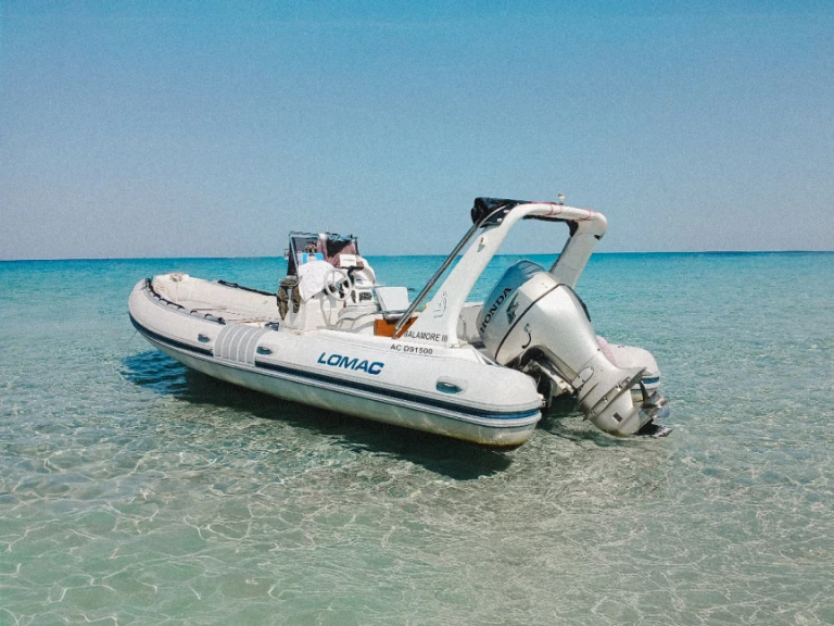 Vermietung Schlauchboot Lomac mit Führerschein