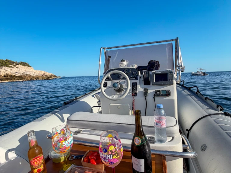 YachtCharter in Bandol - Lomac Lomac 660 IN auf SamBoat