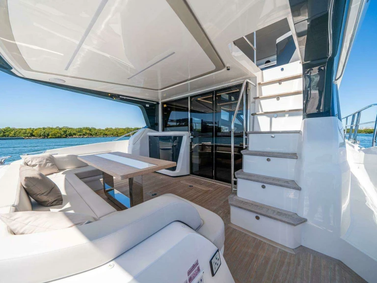 Boot mieten Miami günstig 62ft