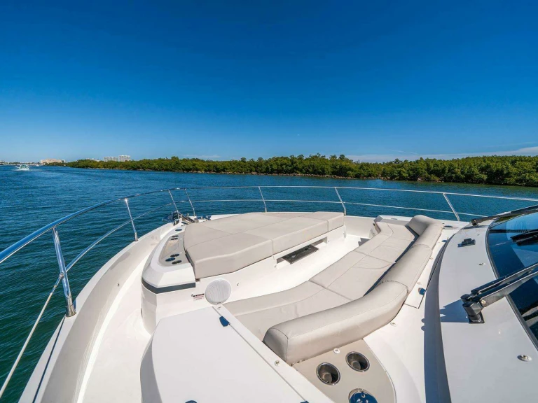 Vermietung Yacht Pearl mit Führerschein