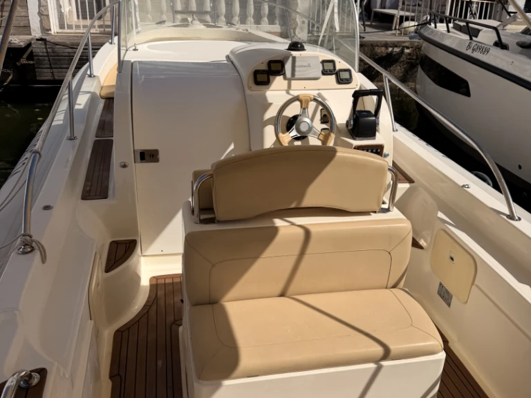 Schlauchboot mieten in Empuriabrava zum besten Preis