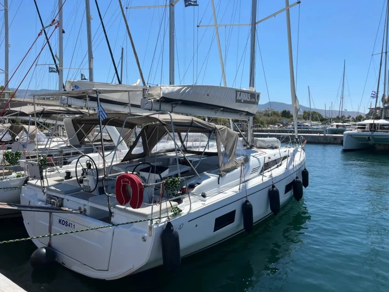 Bootsverleih Bénéteau Oceanis 47 - 5 cab. Álimos Samboat