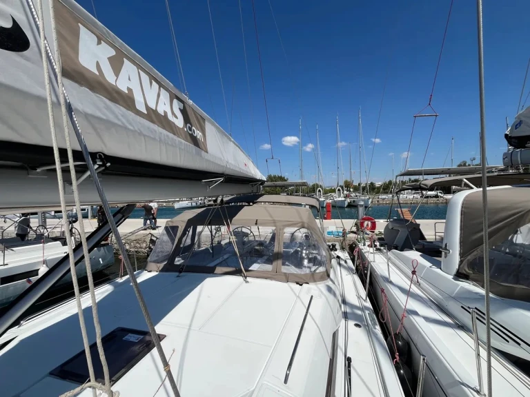 Segelboot mit oder ohne Skipper Bénéteau mieten in Álimos