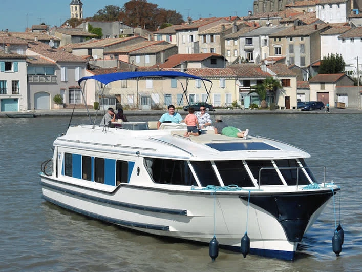 Ein Le Boat Vision3 Master mieten in Homps