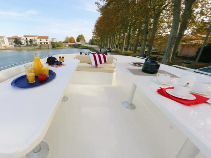Motorboot mit oder ohne Skipper Le Boat mieten in Trèbes