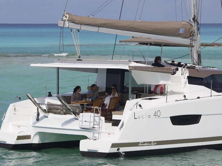 YachtCharter in Lefkáda - Fountaine Pajot Lucia 40 auf SamBoat
