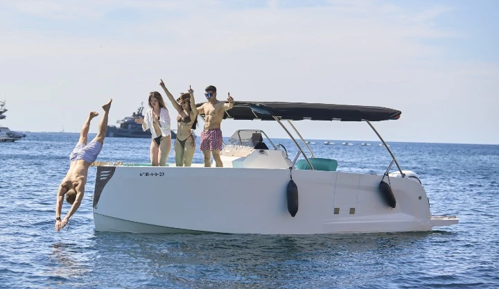Motorboot mit oder ohne Skipper X-Yachts mieten in Sant Antoni de Portmany