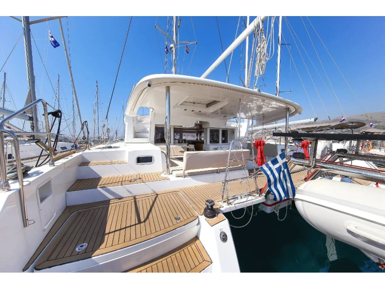 Katamaran mieten in Kallithea zum besten Preis