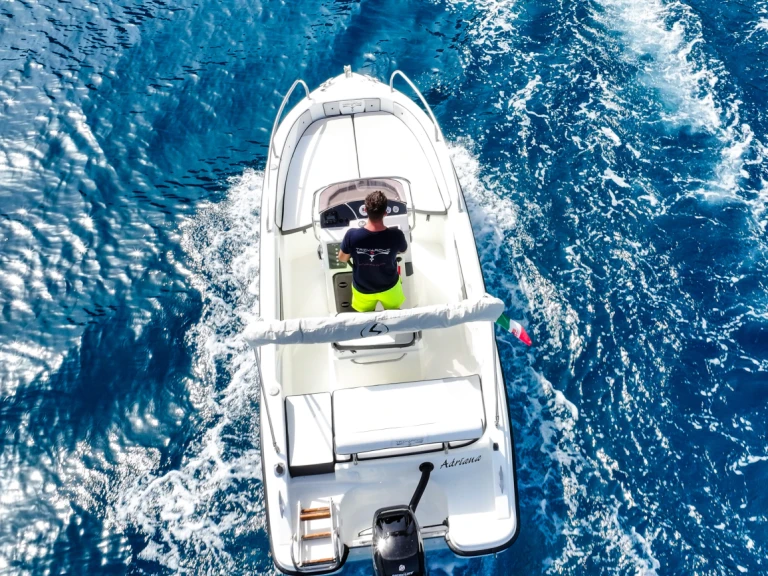 Motorboot mit oder ohne Skipper Trimarchi mieten in Chioggia