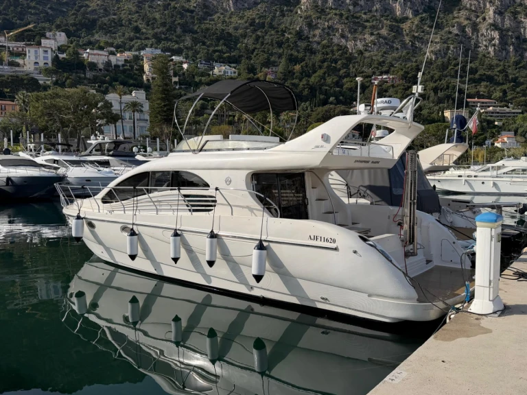 Motorboot mieten in Beaulieu-sur-Mer zum besten Preis