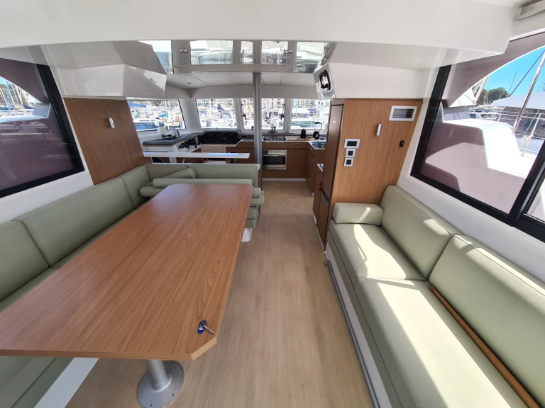 YachtCharter in Saint-Mandrier-sur-Mer - Bali Bali Catspace Voile auf SamBoat