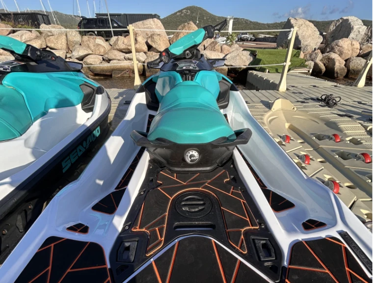 Sea-Doo Gtx pro 130 mieten Pianottoli-Caldarello