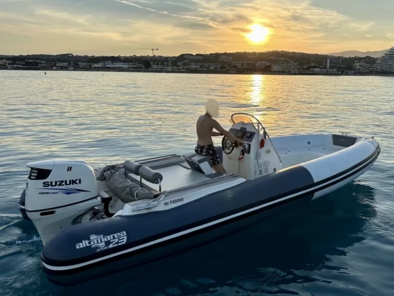 Vermietung Schlauchboot Altamarea mit Führerschein