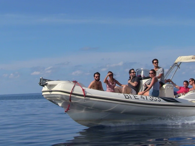 Boot mieten Calvi günstig BSC 700 Sport