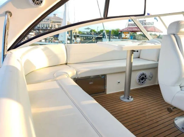 Motorboot mieten in New York (City) zum besten Preis