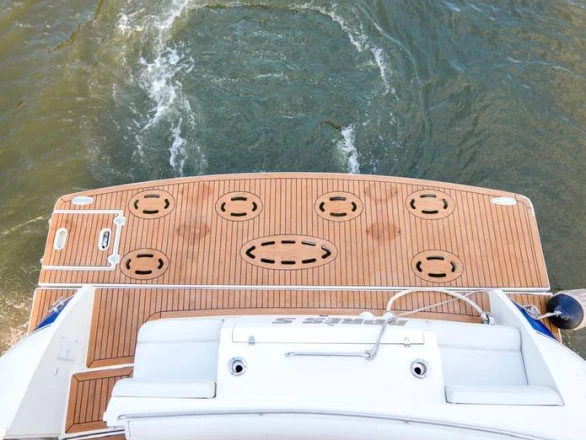 Cruisers Yacht 447 mieten New York (City)