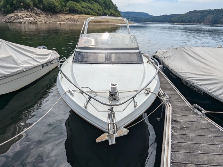 Motorboot mieten in Lanobre zum besten Preis