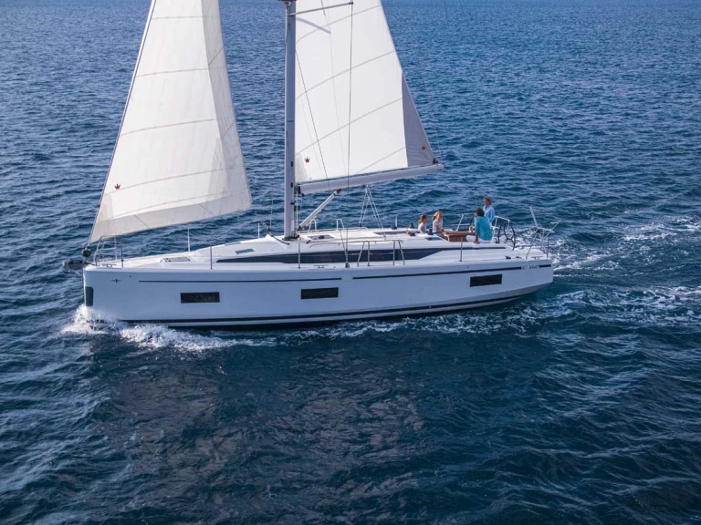 Ein Bavaria Bavaria C42 mieten in Murter-Kornati